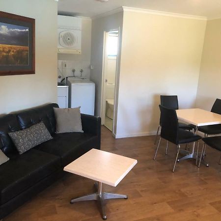 Latitude20 Karratha Apartments ภายนอก รูปภาพ